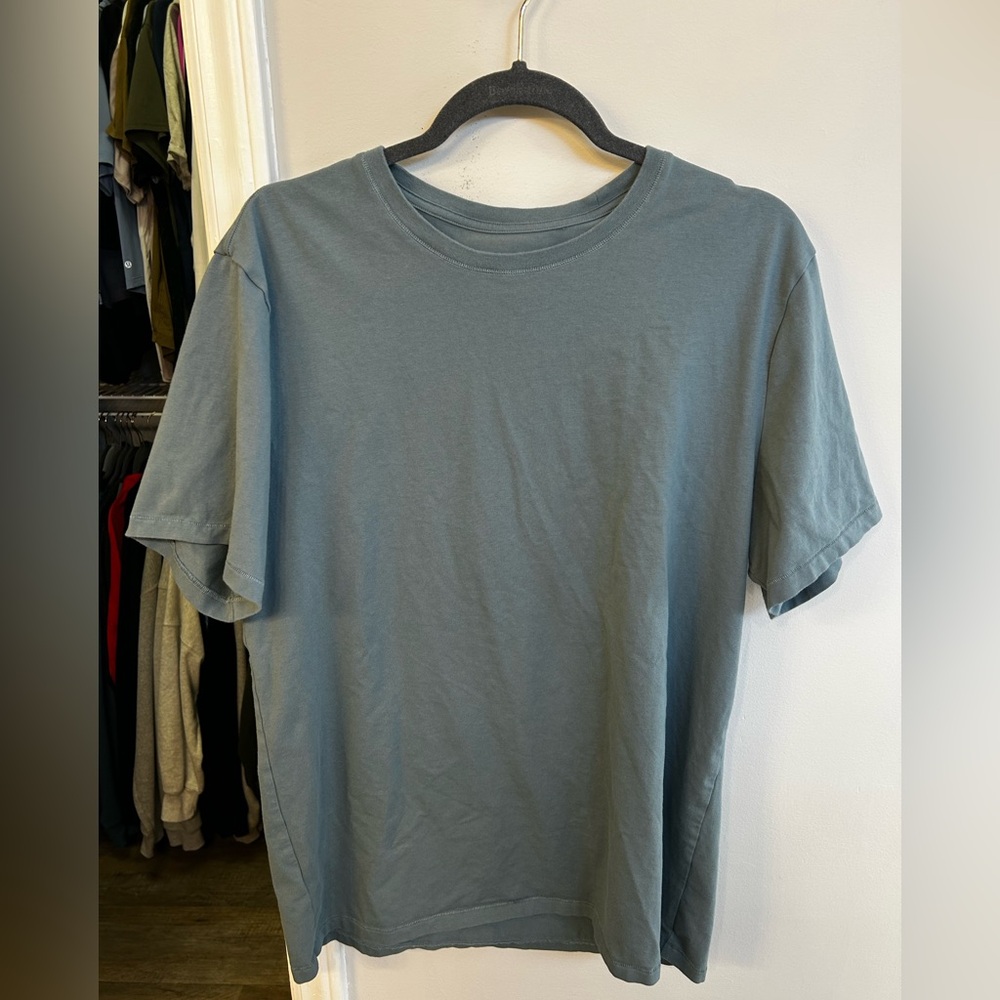 Skims Cotton Men’s T-Shirt in Kyanite Blue size L